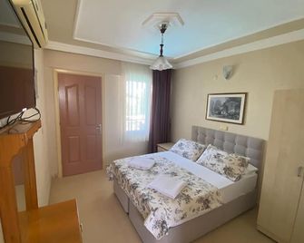 Beyaz Kale Hotel - Pamukkale