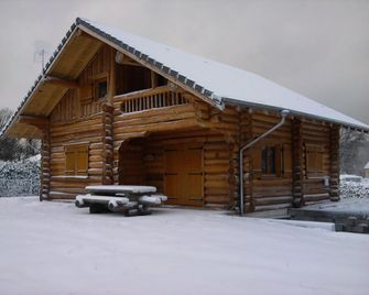 La fuste ardennaise - Haybes - Gebouw