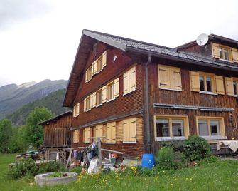 Bauernhof Moosbrugger Roswitha - Au - Gebäude