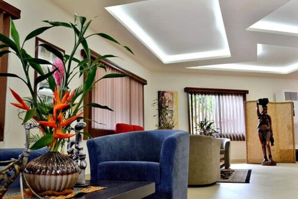 ذا كيب هوتل - مونروفيا - ردهة