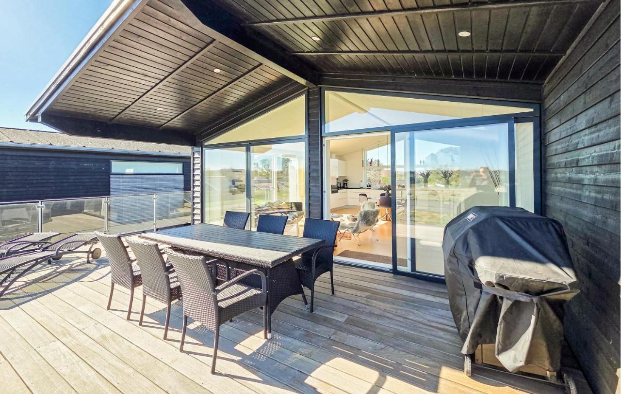 Amazing Home In Frederikshavn With House Sea View – Frederikshavn