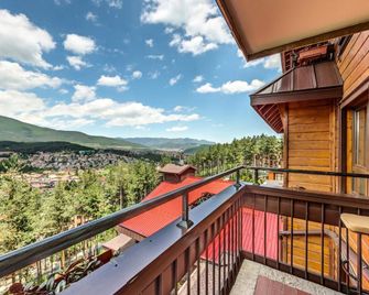 Maxi Park Hotel & Spa - Velingrad - Balkong