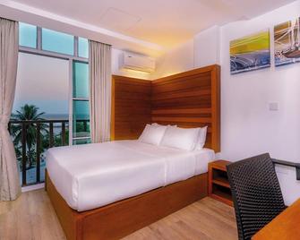 Express Inn at Hulhumale - Malé