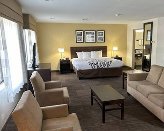 Sleep Inn Wilson near I-95 - Wilson - Спальня