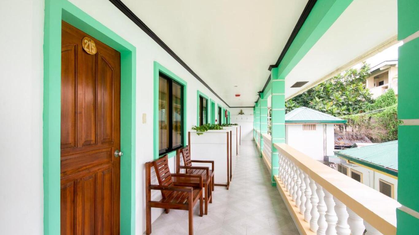 بانز بيتش ريزورت