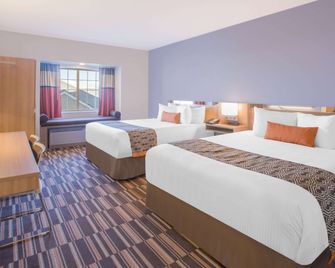 Microtel Inn & Suites by Wyndham Cuauhtémoc Campos Menonitas - Cuauhtémoc - Habitación