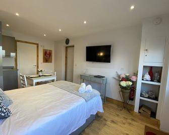 Beautiful 1-Bed studio in Penrith - Penrith - Bedroom