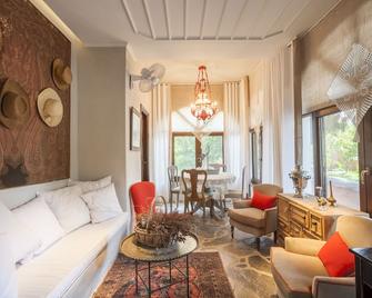 Alterra Vita - Néos Marmarás - Wohnzimmer