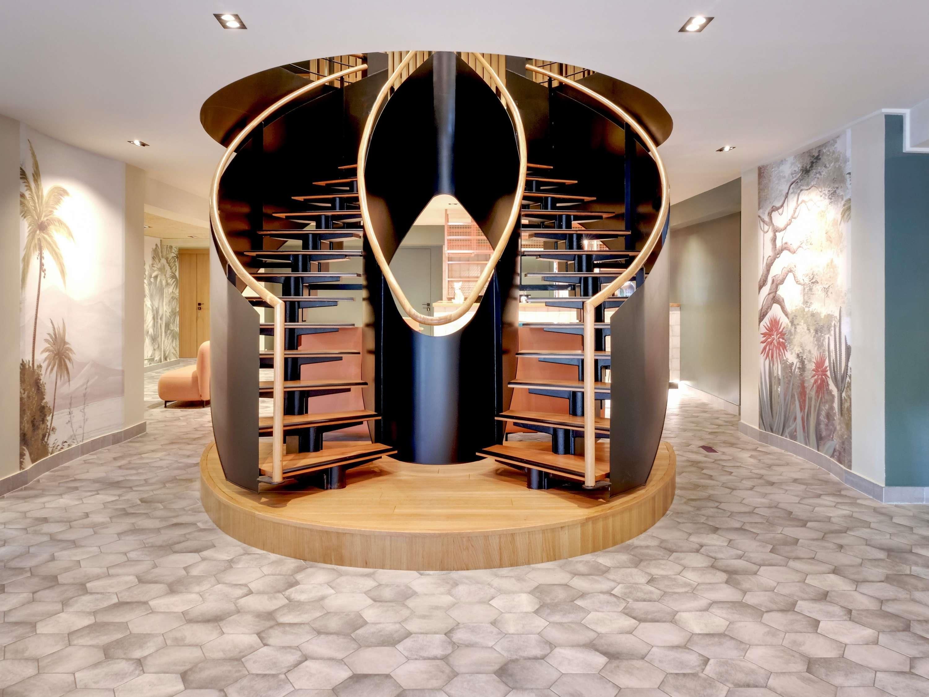 Hotel Mercure Perpignan Centre - פרפיניאן - מדרגות