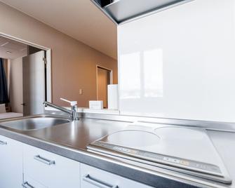 Tabist Kitami Athlete Stays - Kitami - Kitchen