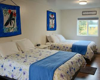 Arctic Dragonfly Inn - Healy - Bedroom