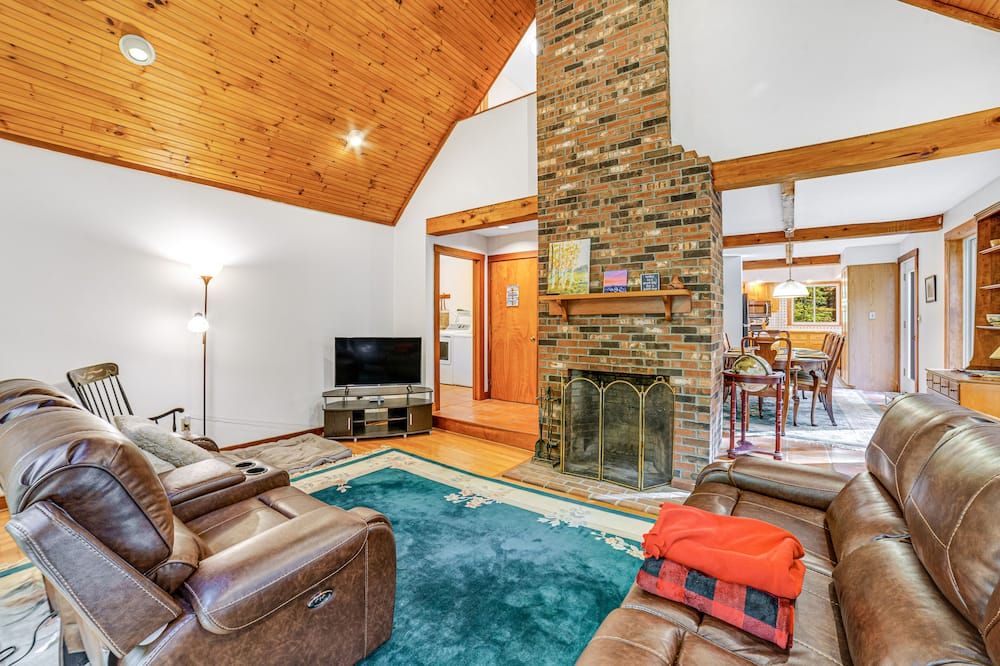 Cozy Cabin in the Woods - Londonderry - Obývací pokoj