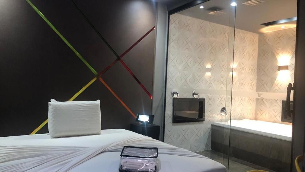 Up motel thumbnail 2