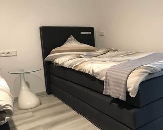 Aparts House Essen - Essen - Slaapkamer