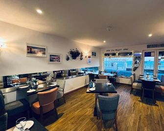 De L'Etang - Jersey - Restaurace