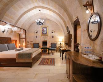 Mira Cappadocia Hotel - Avanos - Bedroom
