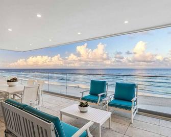 Joy on Jefferson - Palm Beach - Balkon