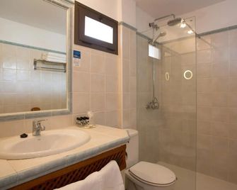 Hotel Bahía - La Savina