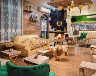 Hotel Moura Borovets - Borovets - Lounge