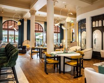 เรซิเดนท์ โรงแรม โซพอต - เอ็มแกลเลอรี คอลเลกชัน - โซพอต - ร้านอาหาร