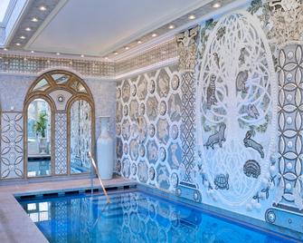 Ashford Castle - קונג - בריכה