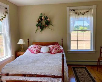 1800's Renovated Farmhouse with All Modern Conveniences - Middleburgh - Habitación