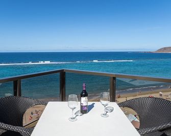 Apartamentos Colón Playa - Las Palmas de Gran Canaria