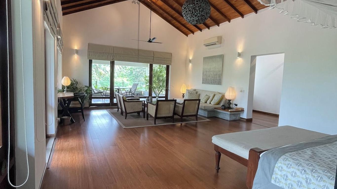 Aavya Cove Villas by Aahaasa