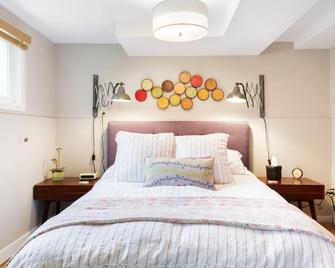 Spacious 1-bedroom apartment, 10 minutes drive to Seattle Waterfront. - Seattle - Habitación