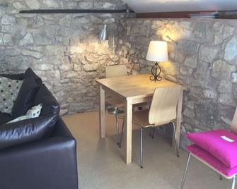 Cosy Loft with Stunning Views - Ruthin - Living room