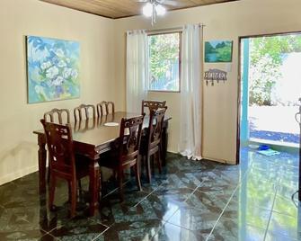 Casa Rio Verde - Cahuita - Dining room