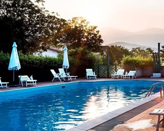 Villa Gradoni - Rodengo-Saiano - Piscina