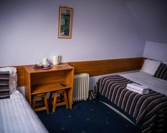 The Dingle Pub Rooms - Dingle - Habitación