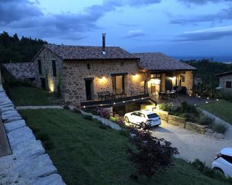 Stone house in the heart of the Pilât massif - Véranne - Edificio