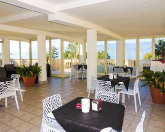 لونجوماري هوتل - ريدجو كالابريا - مطعم