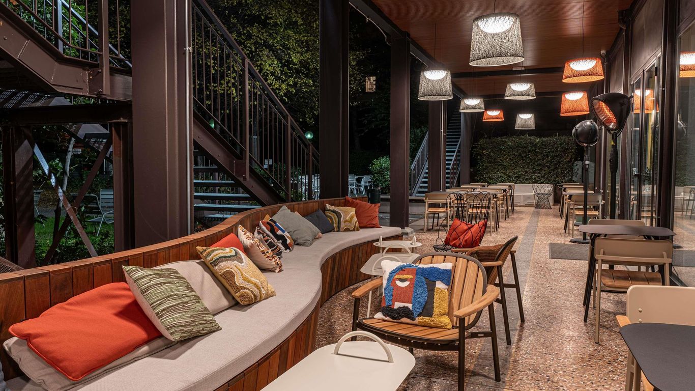 ميركوره بولونيا شنترو