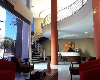 Colorado Plaza Hotel - Rio Verde - Lobby