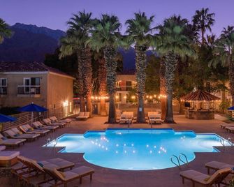 Ivy Palm Resort and Spa - Palm Springs - Bể bơi