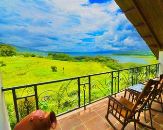 La Mansion Inn Arenal - Arenal - Balcony
