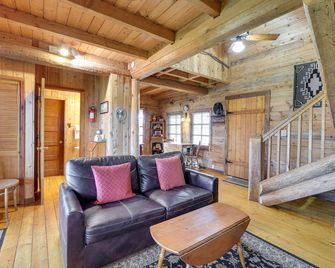 Private Hot Tub Blue Sky Cabin in Sequim - Sequim