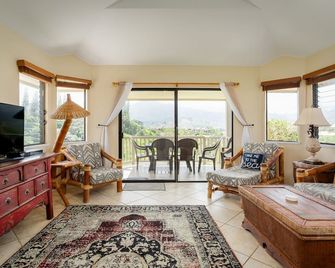 Hanalei Bay Villas #17 - a 3br/2.5 ba ocean view condominium in Princeville - Princeville - Living room