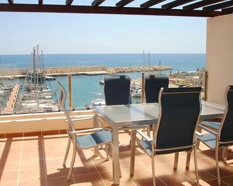 Residencial Marina del Port 33-34 - Calafat - Balcón