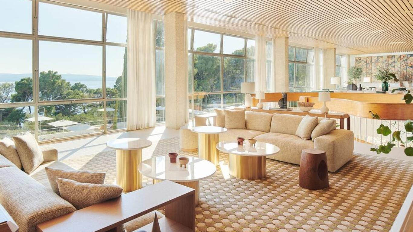 Bluesun Hotel Maestral