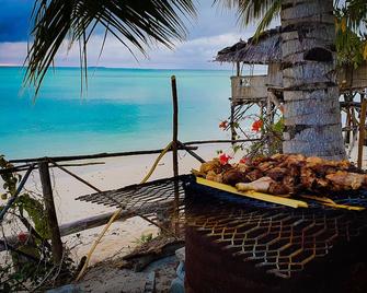تيراو بيتش بنجالو - Abaiang - مبنى