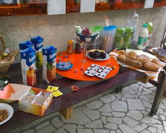 B&B Villa Romina - San Cataldo - Buffet