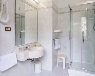 Hotel Astor Victoria - Forte dei Marmi - Bagno