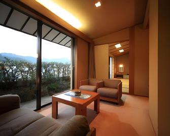 Taishoya - Ureshino - Wohnzimmer