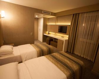 Giresun Sedef Hotel - Giresun - Bedroom