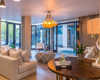 فندق آها ذا ريكس - كنيسنا - غرفة معيشة