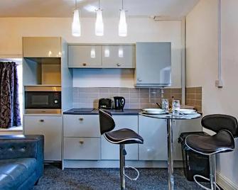 Montague House Apartments - Llandudno